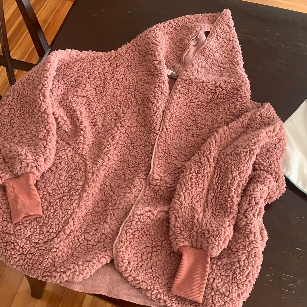 Pink Sherpa style lularoe sweater